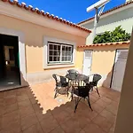 With Palm Tree Heated Pool Bed & Breakfast São Martinho do Porto