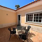 Bed & Breakfast With Palm Tree Heated Pool São Martinho do Porto