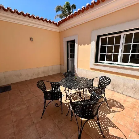 Alojamento de Acomodação e Pequeno-almoço With Heated Pool
