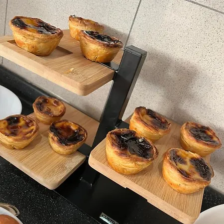 Alojamento de Acomodação e Pequeno-almoço With Heated Pool São Martinho do Porto
