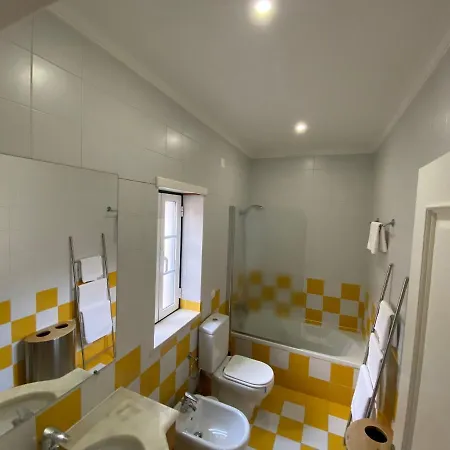 With Heated Pool Bed & Breakfast *