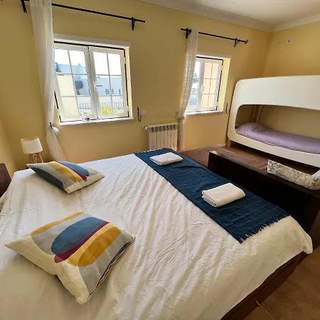 With Heated Pool Bed and breakfast *