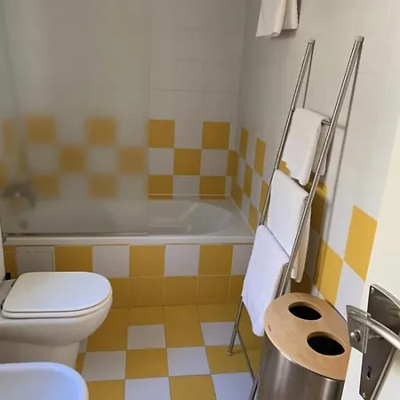 Bed & Breakfast With Heated Pool