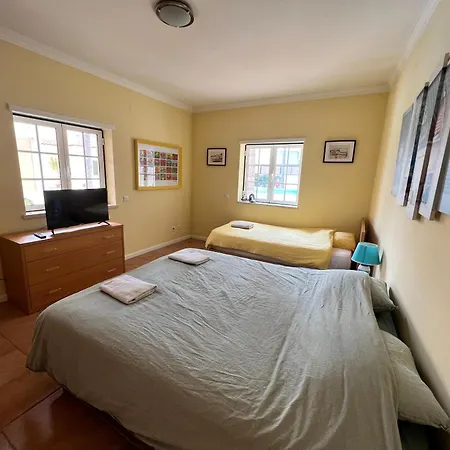 With Heated Pool Bed & Breakfast Sao Martinho do Porto