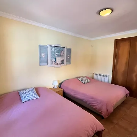 Bed & Breakfast With Palm Tree Heated Pool São Martinho do Porto