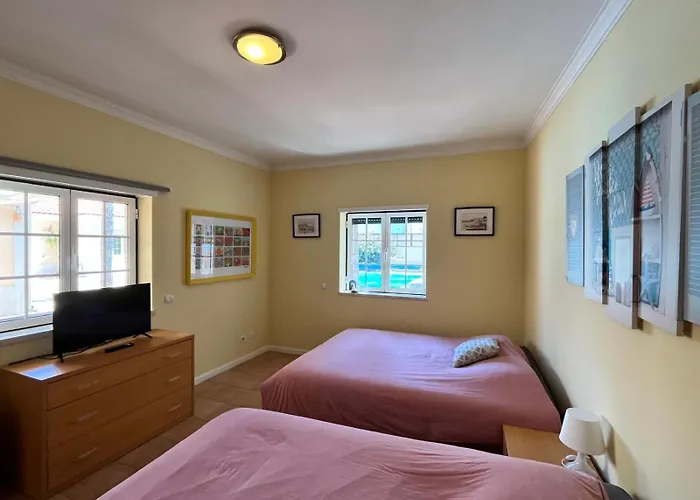 Bed & Breakfast With Palm Tree Heated Pool *